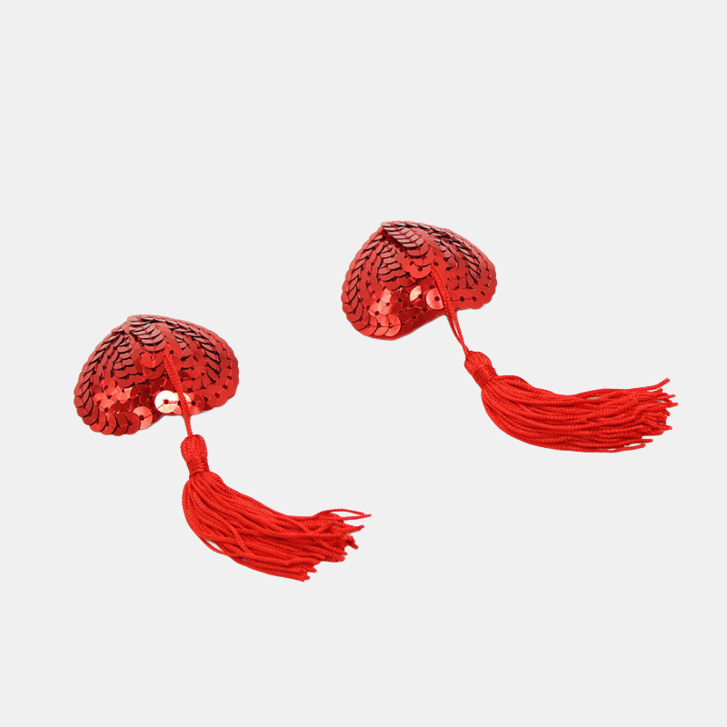 Travieso en rojo